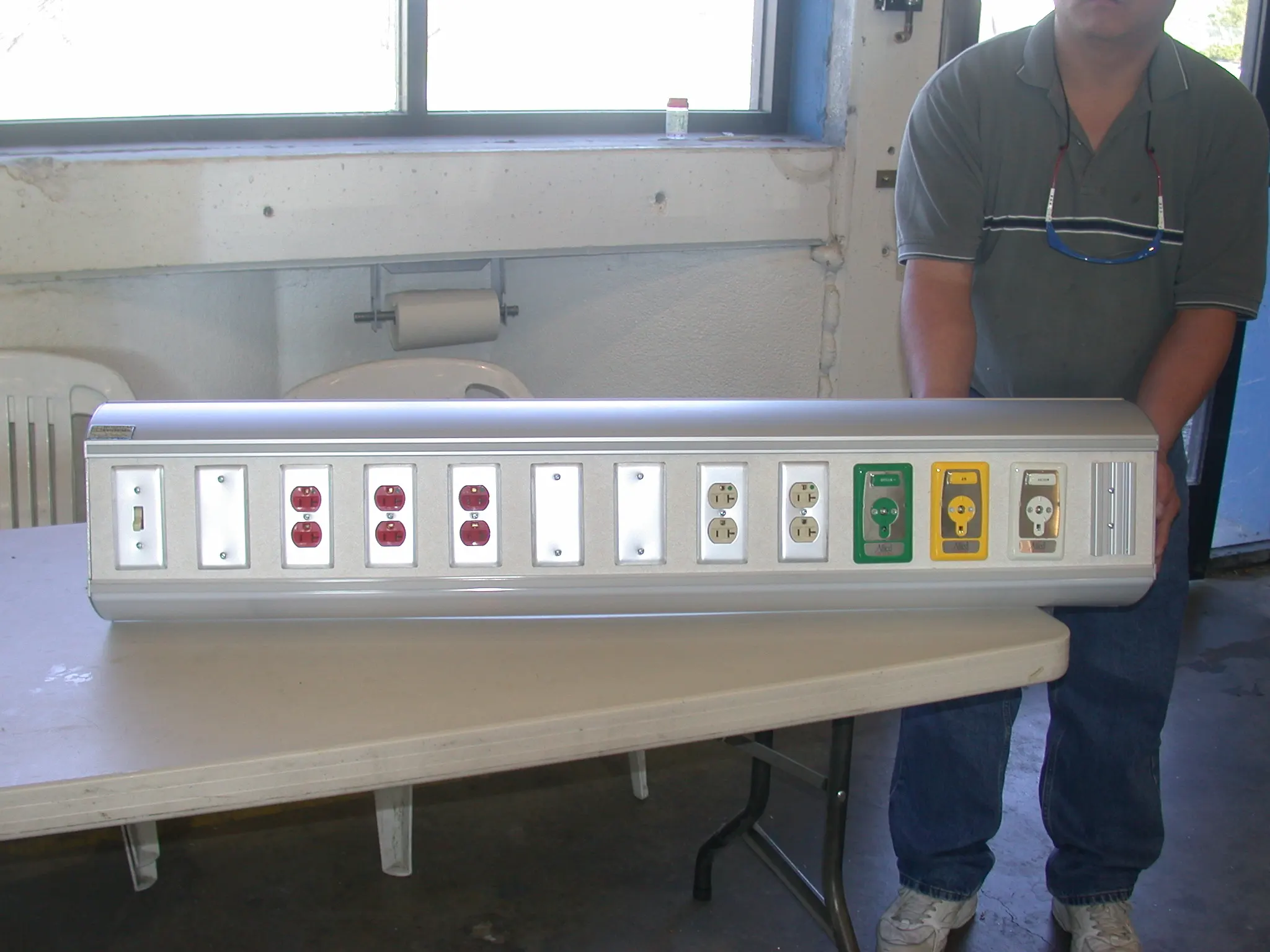 Customized Length Aluminum Alloy Bed Medical Gas Head Unit bedhead headboard For Hospital Ward ICU