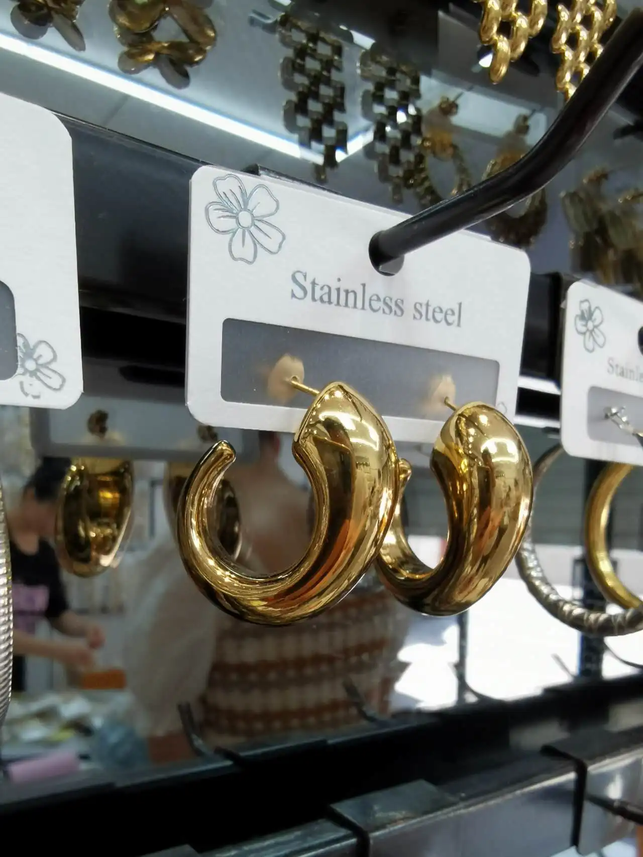 yiwu no fade inoxidable jewelry cheap latest stainless steel earring waterproof mixed earring