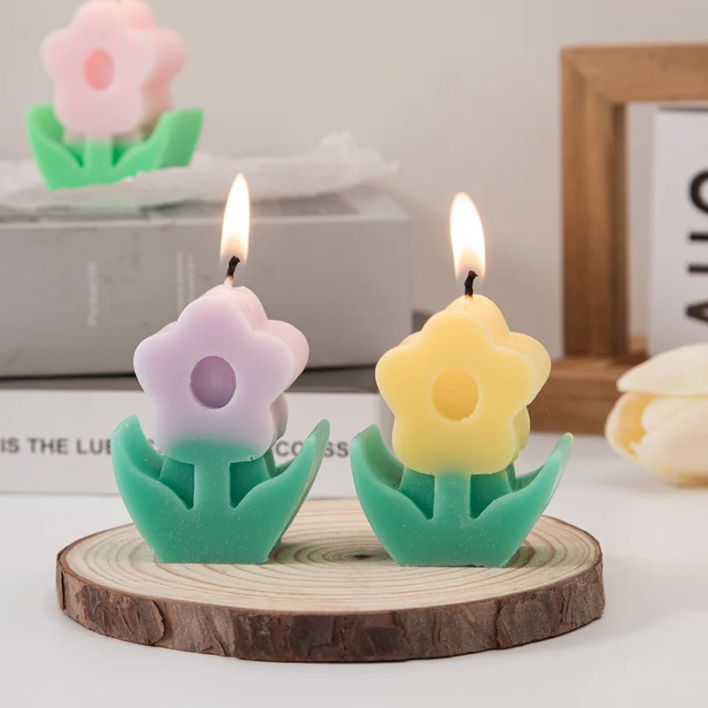 Hot Selling New Creative Two-color Flowers Scented Candles Home Decoration Birthday Wedding Gifts