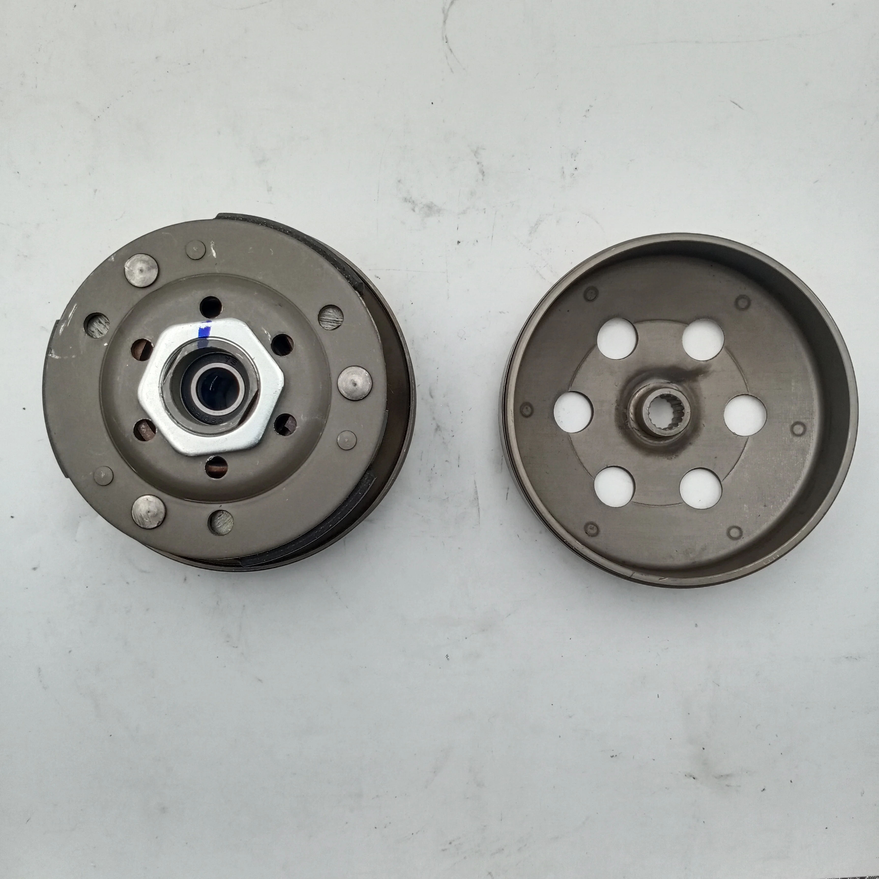 motorcycles parts  driven clutch wheel Scooter Clutch & COMPLETE STANDARD CLUTCH SET FOR 7B1/vino 50