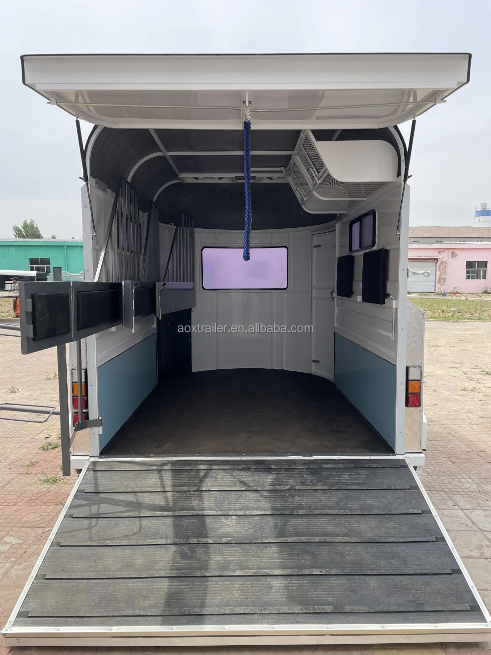 2HAL-D Chinese imported Australian Standards 2 Horse Float