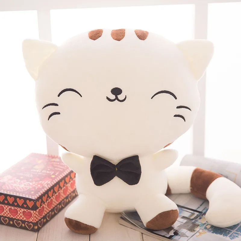 Special birthday gift smile happy cute cat doll plush toy for sale