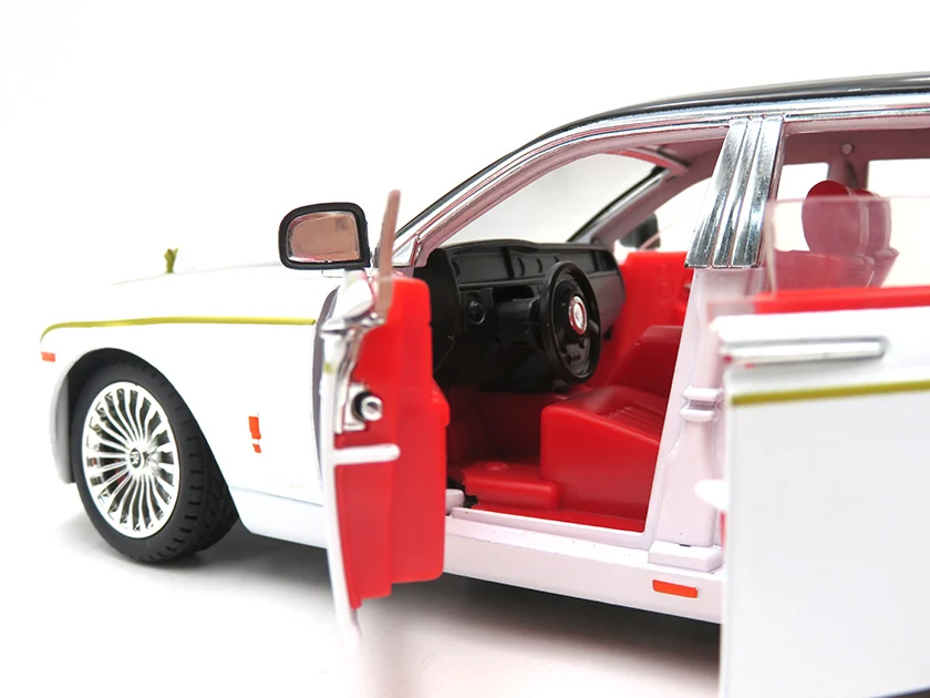 1:18 Hot Selling  Rolls Royce Alloy Car Model Die Cast Car Model Diecast Toy Vehicles Metal Toy Car