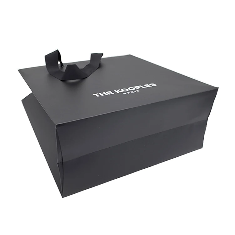 
Logo Hot Foiled Stamping Black Matt Paper Bag with handle paper shopping bag 