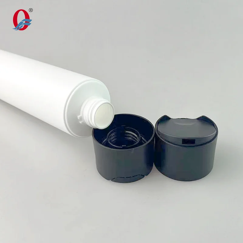 Cosmetic Containers HDPE Black Shampoo and Conditioner Bottles Flat Shoulder Plastic 250ml Cosmetic Packaging Lotion Bottle ODM