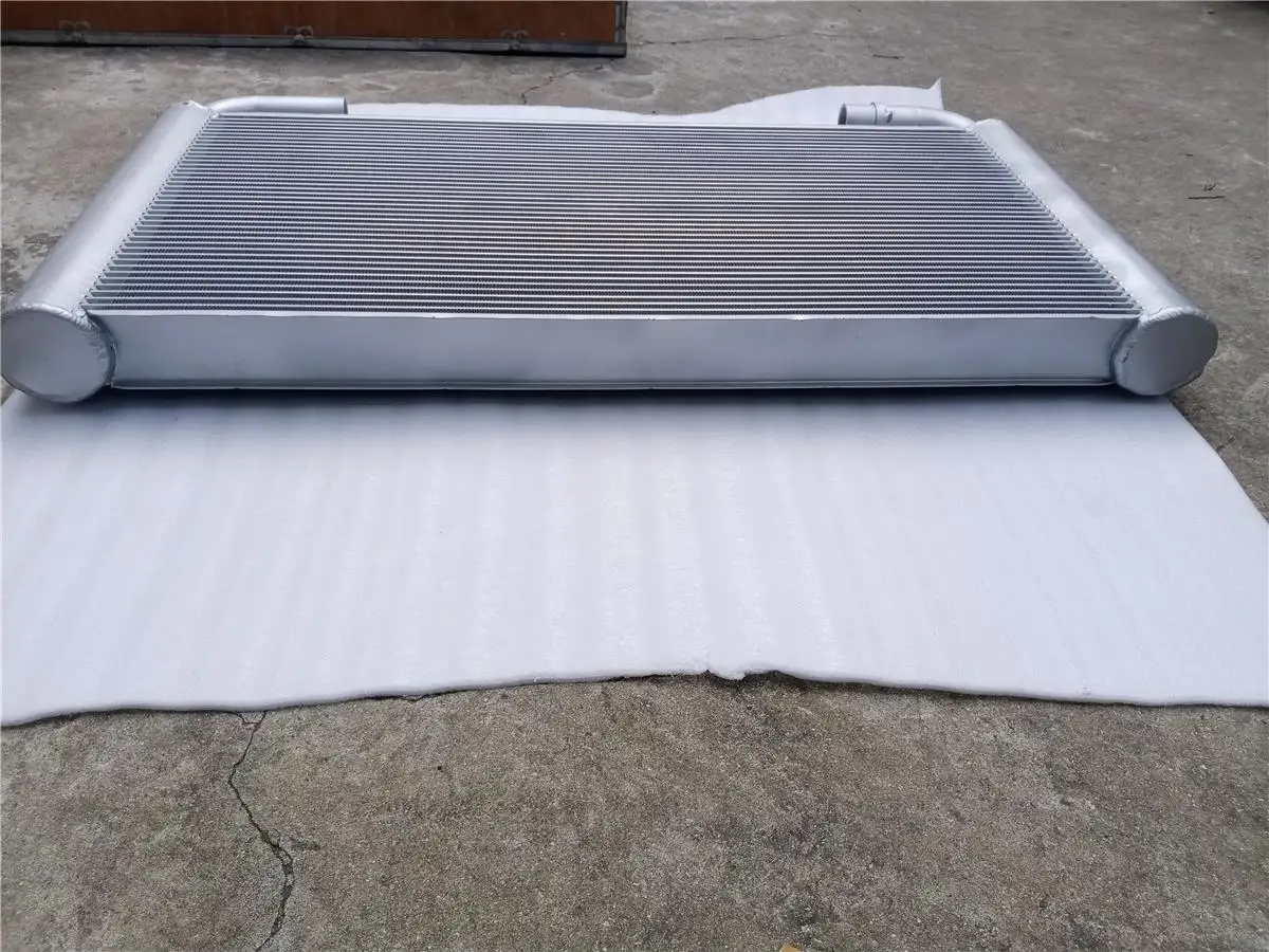 XB00001928 4727506 XB00001938 XB00001931 Radiator for Hitachi ZX200 Excavator Parts 6BG1 Engine