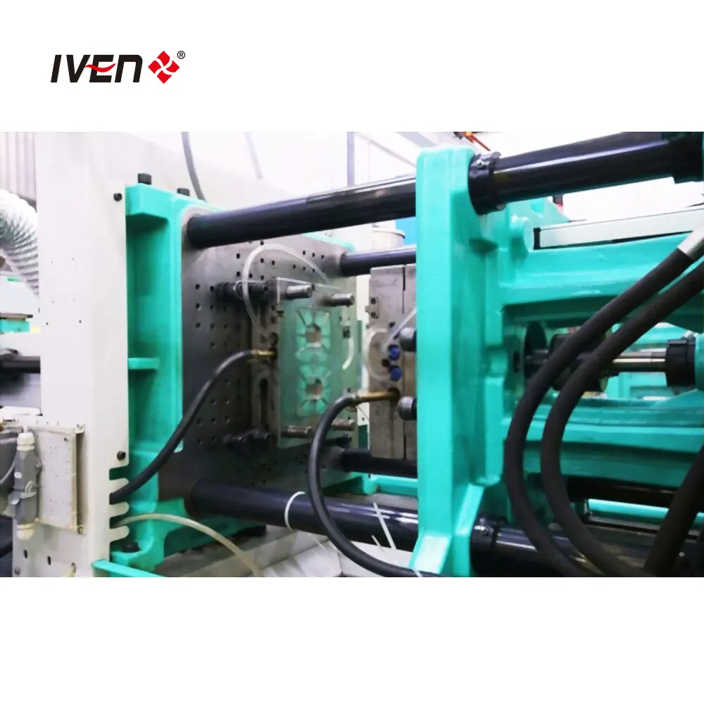 Four Stations Automatic ISBM Injection Molding Machine