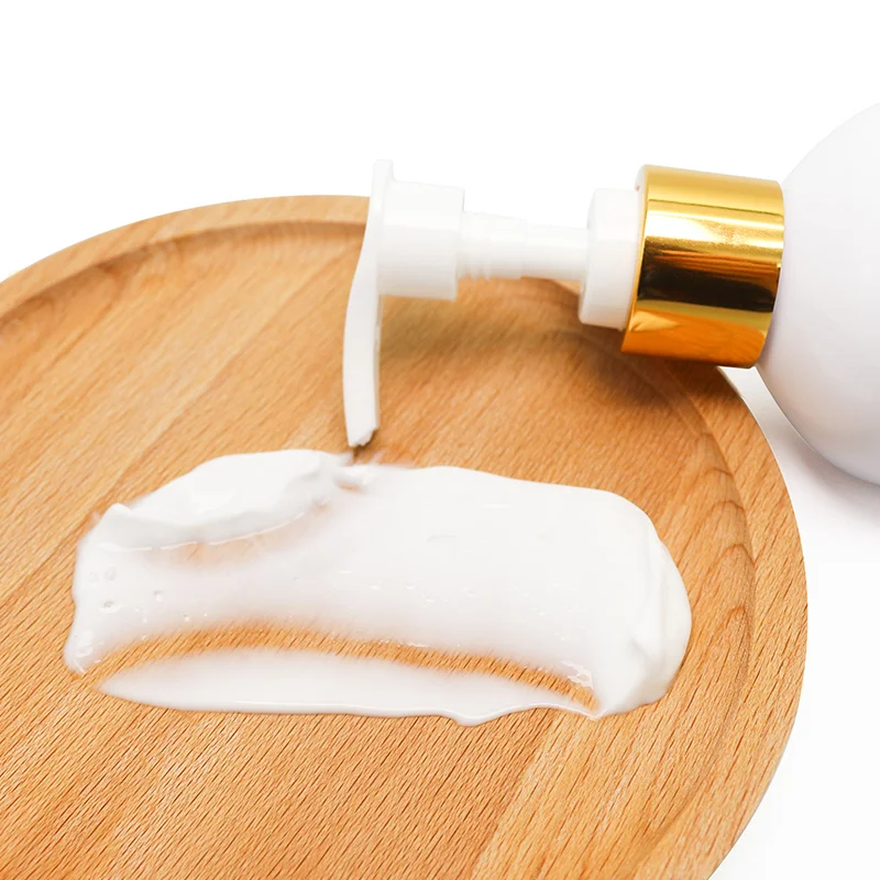 Custom Natural Organic Skin Care Raw Material Body Skin Face Bleaching Cream Lightening Skin Whitening Cream Body Lotion