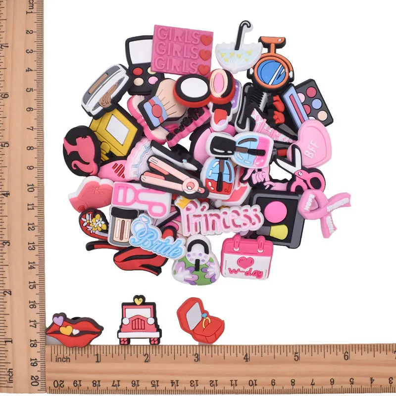 Girls Women Pvc Make Up Lipstick Accessories High Heel Crown Decorations Fit Clogs Garden Ornaments Shoe Charms