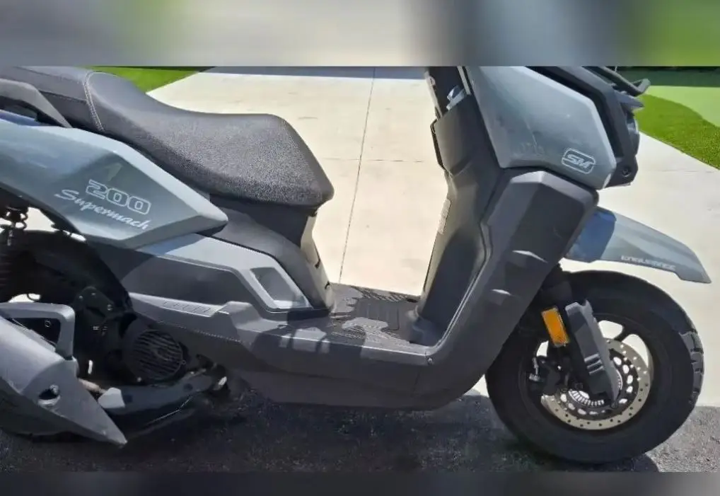 READY to RIDE 2025 LATEST SALES FOR-Taizhou Scooters Motorcycle Qianxin for Sale