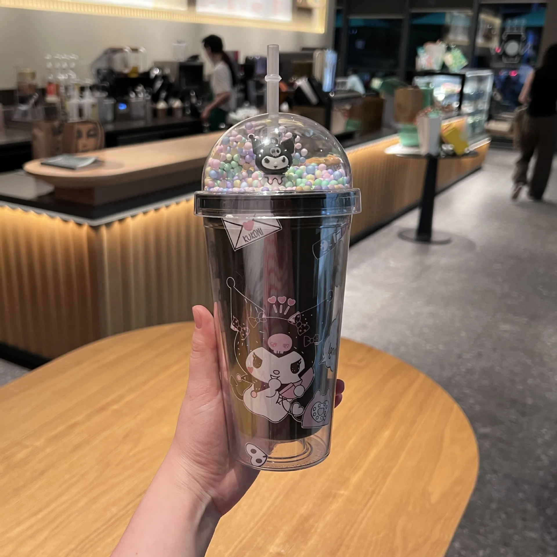 YWMX New Design Kuromi Cartoon Plastic Cold Water Glass Straw Cup Double-layer Glass Sequined Crushed Ice Cup Wholesale