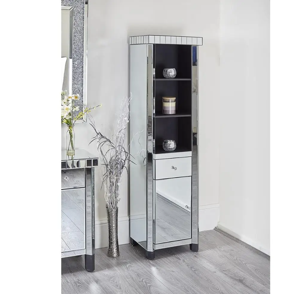 Современный стоячий стеклянный зеркальный высокий витринный шкаф с угловыми черными ножками