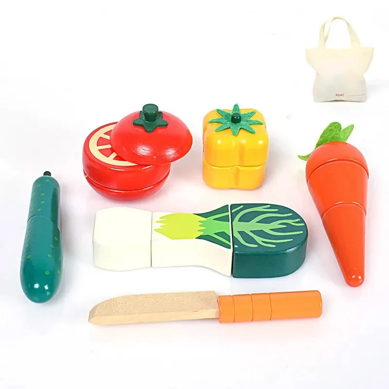 Simulation plays wood toys wooden kitchen toys with vegetables for children