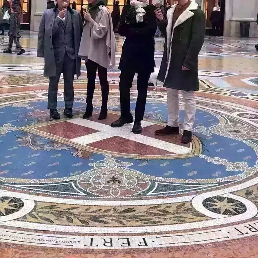 Custom Marble Carpet Patchwork Marble Mosaic Badge Irregular Stone Mosaic Medal