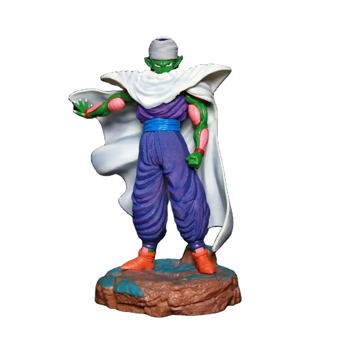 GK white cave Na Meike star warrior Bic Piccolo cape Model toys decoration