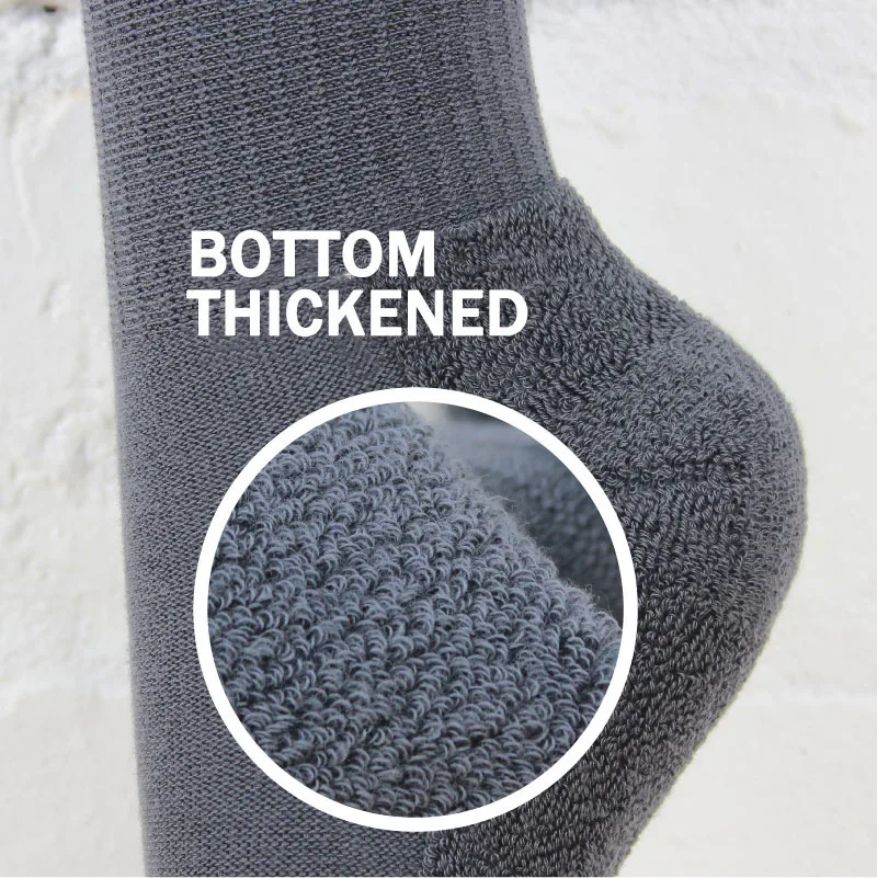 Best-selling Low MOQ Unisex athletic cycling custom designer logo high black men sports socks