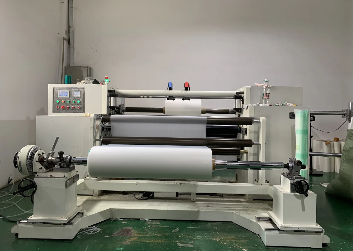 Guangzhou Qijun Dtf Hot Peel Film Roll T-shirt Digital Heat Transfer Dtf Pet Film Roll