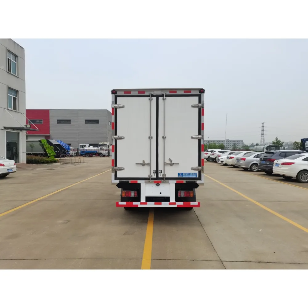HOT  Seller  JAC Refrigerated Box  Truck 3-5  tons  Small Refrigerated Trucks cooling truck For Frozen Meat And Chicken