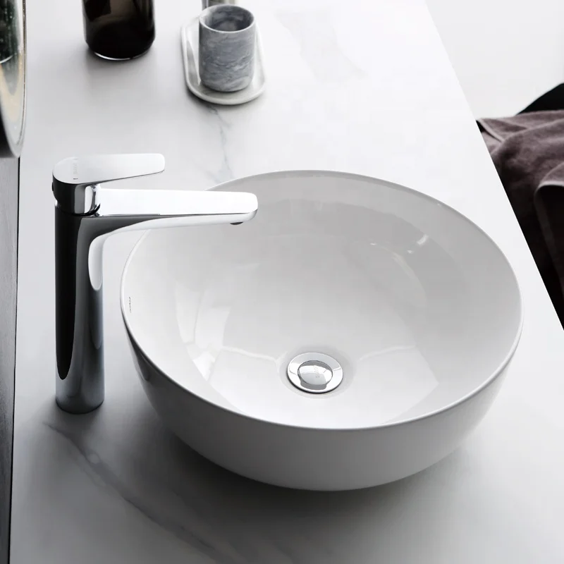 
2020 most popular bathroom luxury faucet kit solid brass tap with chrome plating 