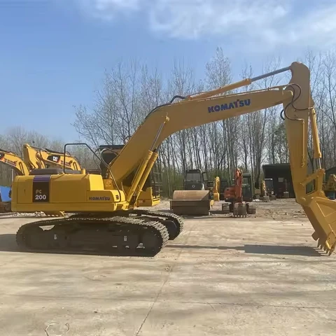 Экскаватор Komatsu PC200-7 землеройная машина для Подержанный по низкой цене