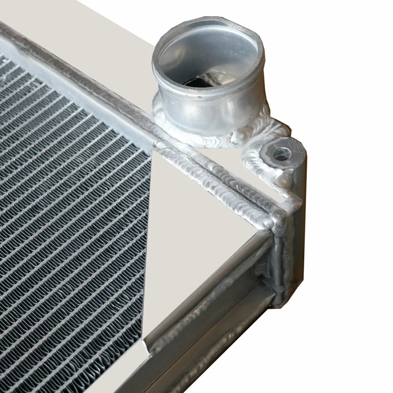 3Row Radiator For 08-13 Freightliner Cascadia 08-10 Columbia 09-10 Century L9500