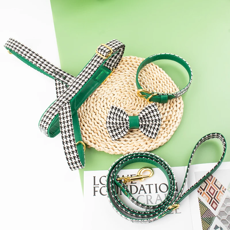 New Design Adjustable Green Pu leather Thousand Birds Print Pattern Dog harness set with PVC Label and Metal buckle for Puppy