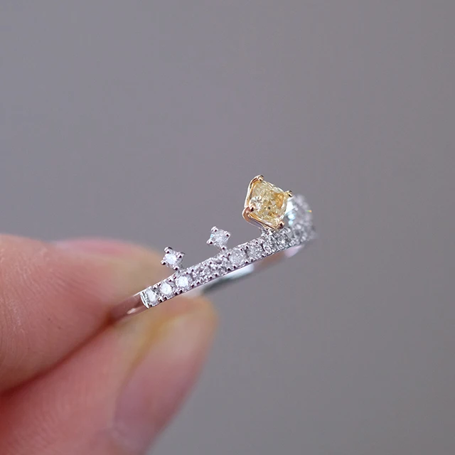 Yellow Diamond Ring Crown Ring Diamonds And White Gold Royal Style