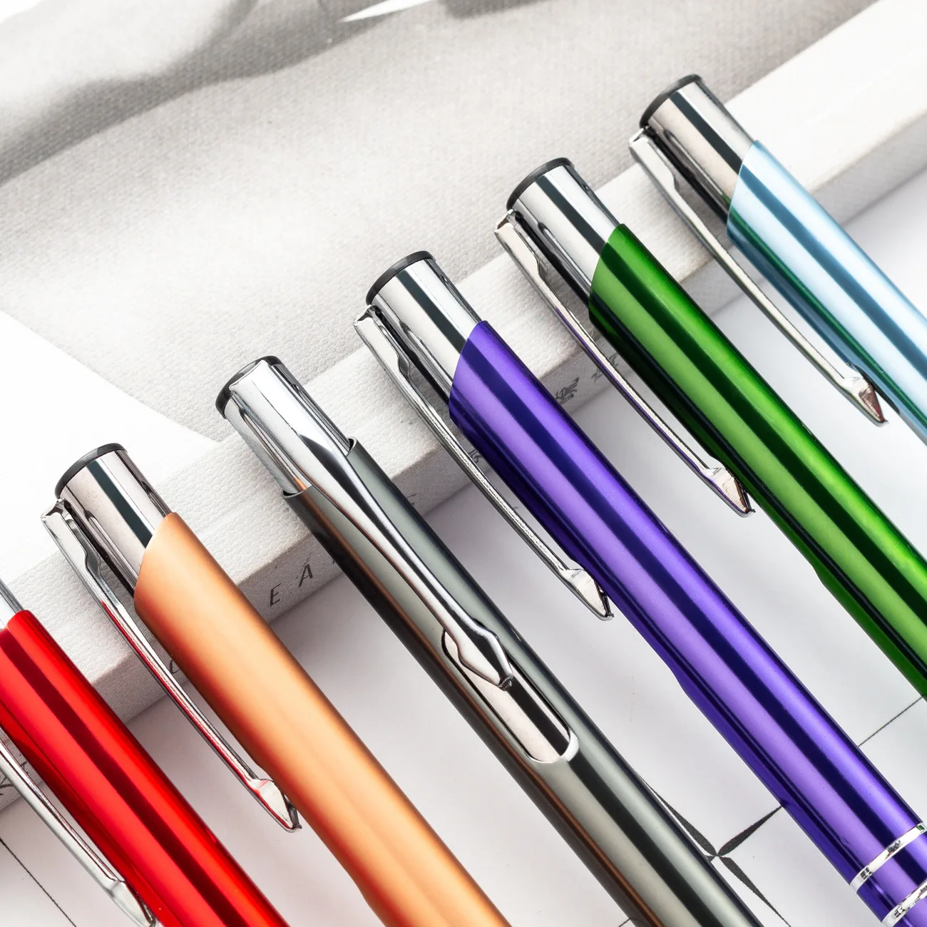 Factory Wholesale Promotional High Quality Custom Logo Press Ballpoint Pen Luxury Metal Sign Ballpoint Pen