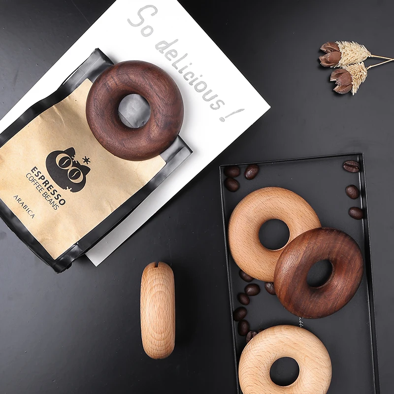 Creative Wooden Sealing Doughnut Shape Clip Bag Sealer Snacks Food Fresh Storage Clamp Clips Kitchen Plastic Organizer