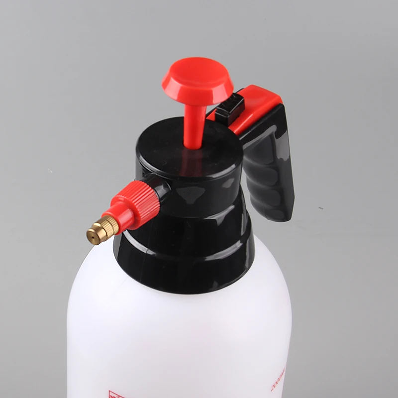 High quality plastic hand hold 2l pressure sprayer for gardening