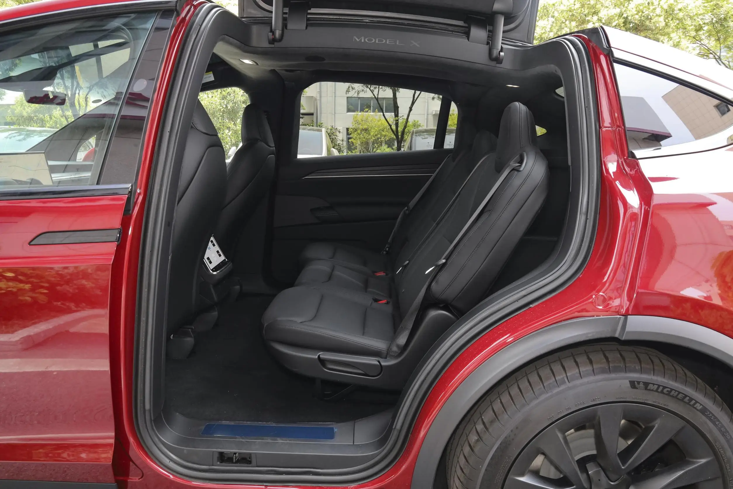 Сделано в Китае Tesla Model X новая энергетическая 2023 задний привод 5-дверный 5-местный внедорожник tesla model x наличии