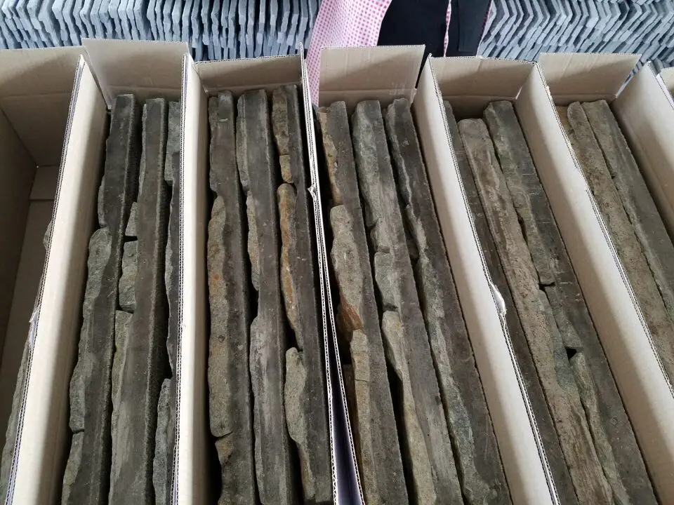 Loose slate paving stone for garden decoration dark salte stone for wall .jpg