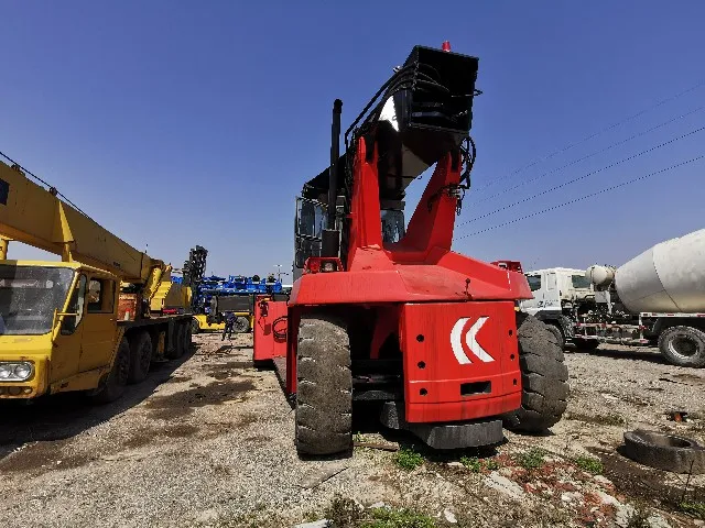 USED KALMAR MACHINE DRD450 CONTAINER CRANE