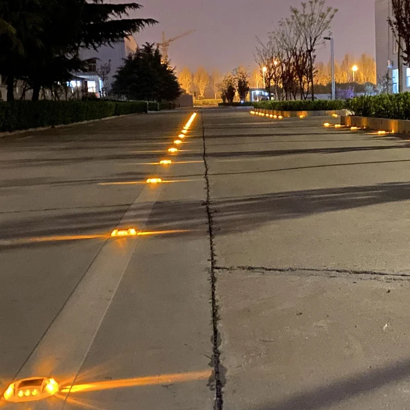  Светодиодное освещение 360 градусов пуленепробиваемый пластиковый дорожный светильник на солнечной батарее кошачий