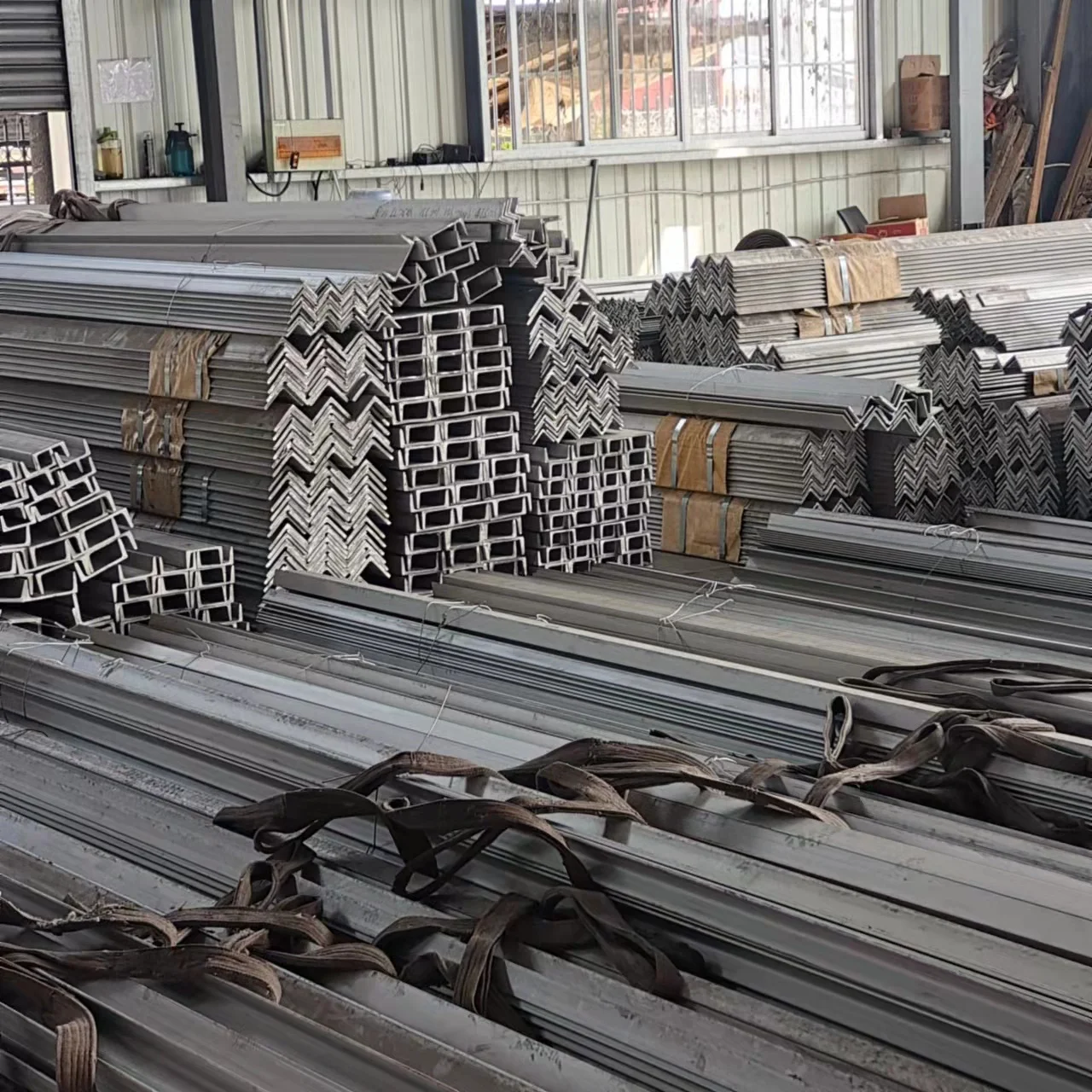 201 202 304 316L stainless steel angle bar angle steel factory price