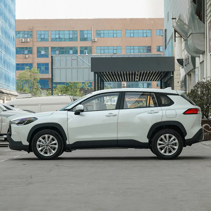 Rokay Cor-olla Cross Pioneer Edition 2024 2.0L E-CVT/Гибридный компактный внедорожник