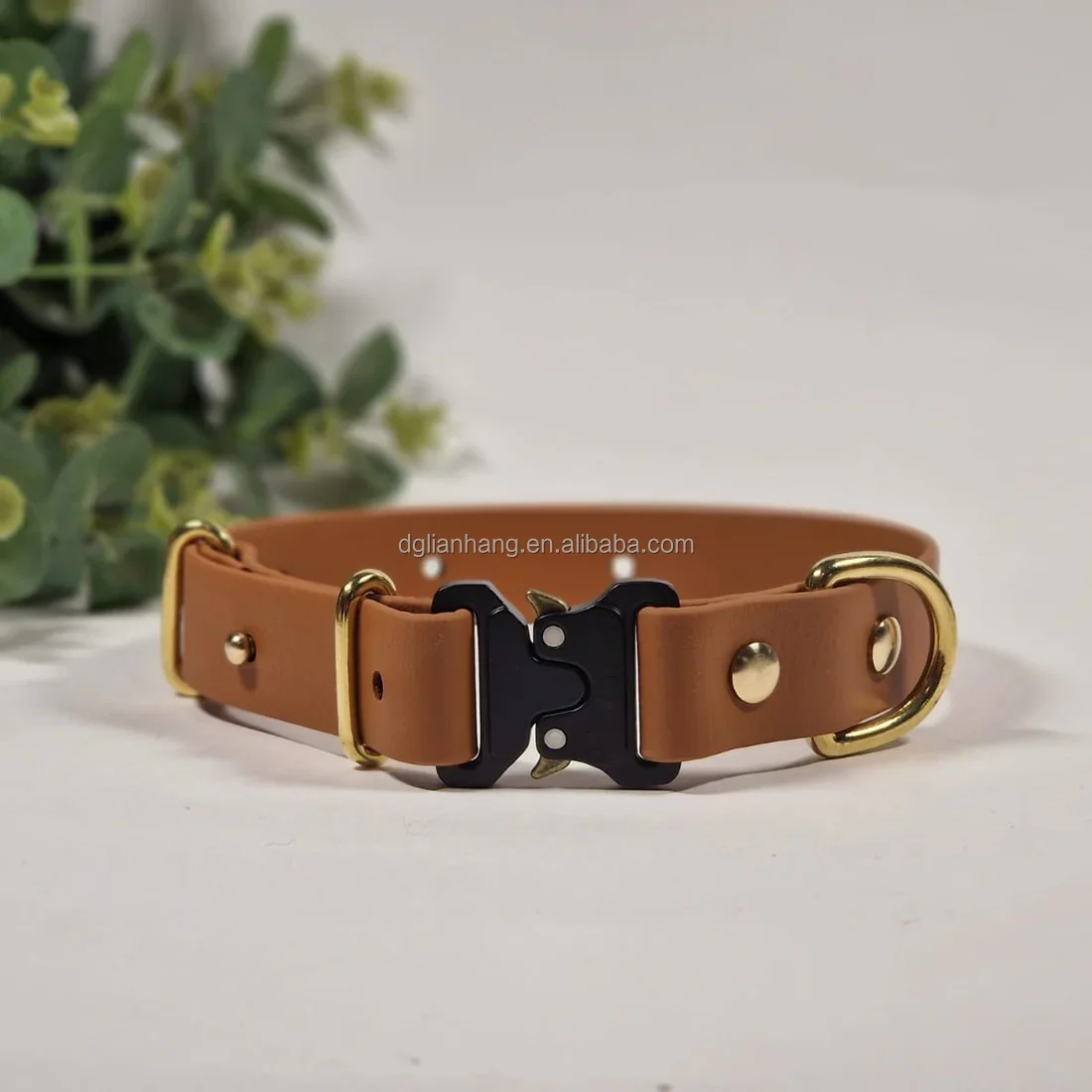 Used by professional working dog agencies all over the world in a variety of equipment Cobra buckle PVC training dog collars