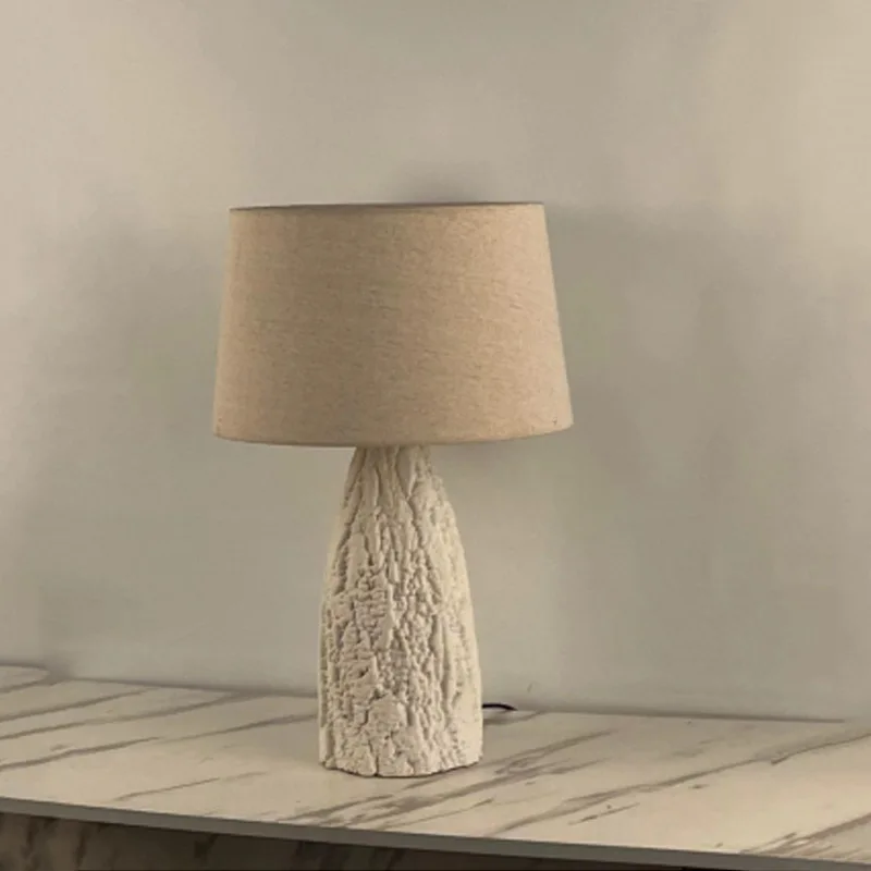 Elegant Modem Wab-Sabi Ceramic Large Desk Lamp Soft Grey Fabric Shade Nordic Design Style Indoor Use Custom Packing Dimension