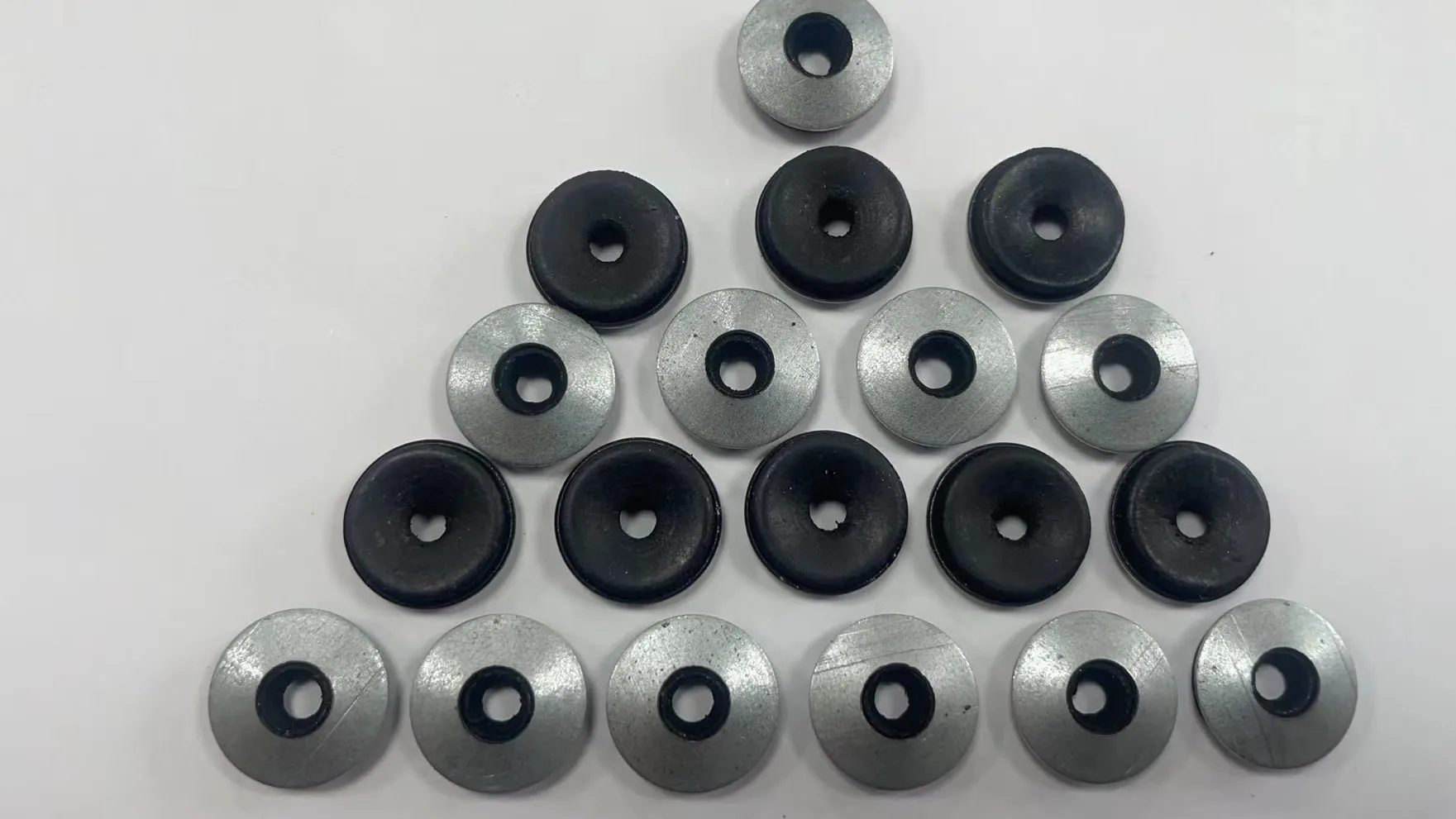 Круглая черная шайба EPDM, резиновая скрепленная шайба, плоские шайбы из нержавеющей стали