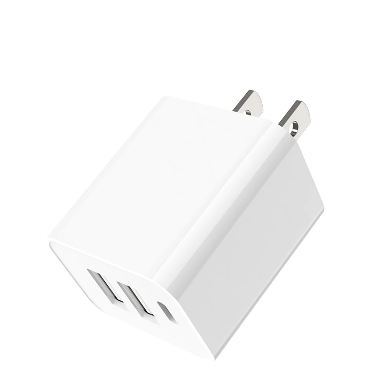 2023 new product Dual USB + PD 3 Ports Multifunction phone charger portable travel 15W fast charger for apple charger for iPhone