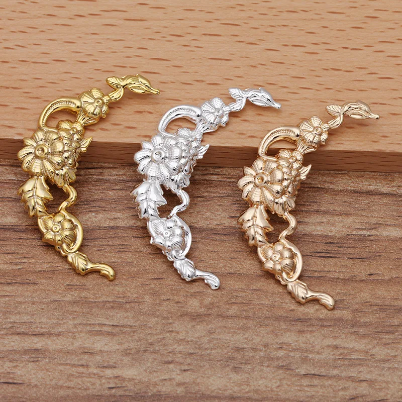 Qiyifeng Has Acid-washed Hand Diy Material Copper Plated 6 Colors 40mm Long Curved Strip Flower Sheet (05727)
