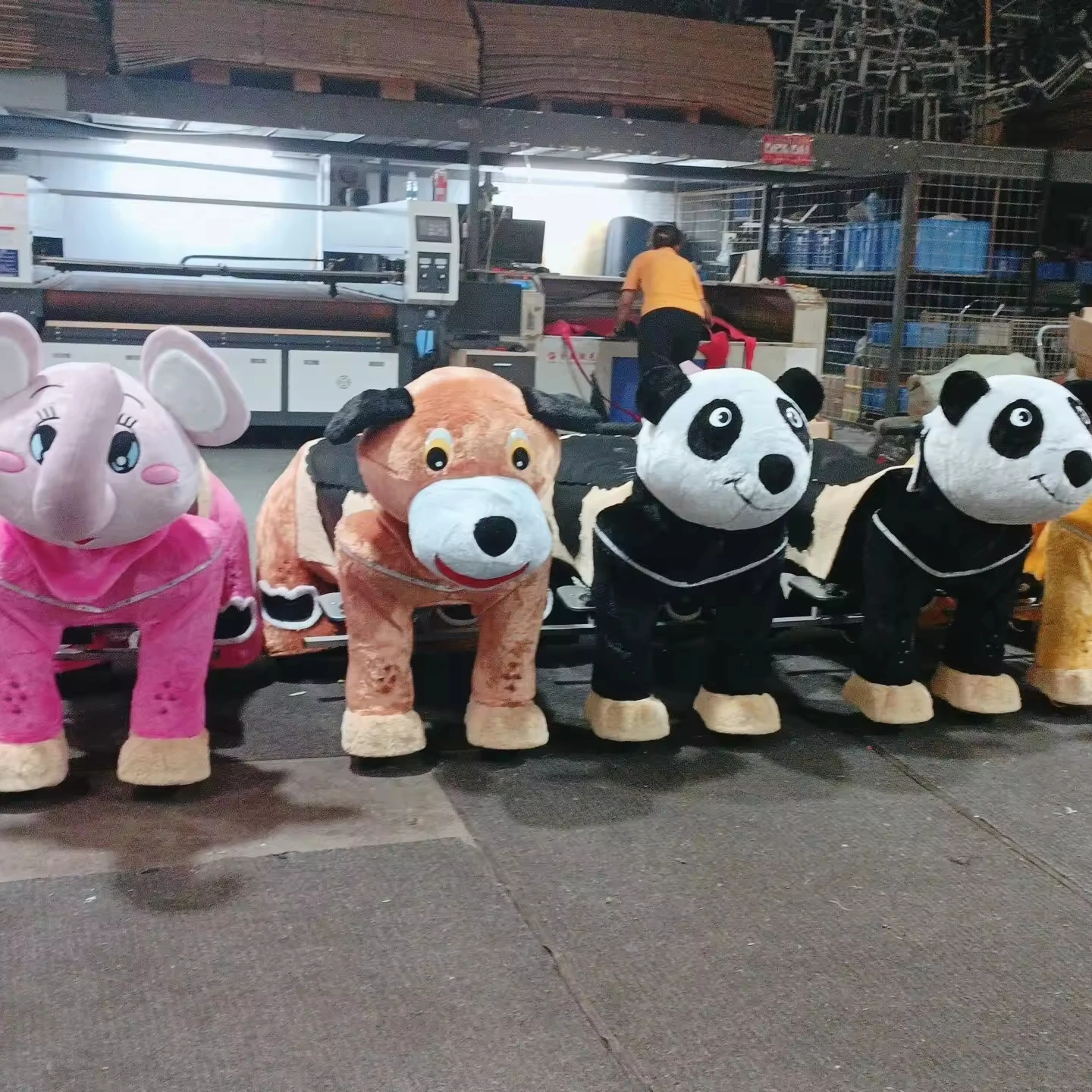 New model walking zoo animals kiddie ride carnival four wheeler riding animals outdoor