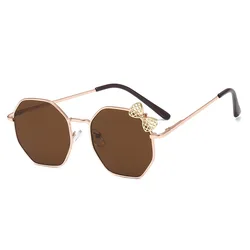 Модные солнцезащитные очки с галстуком-бабочкой для маленьких девочек, металлическая оправа, UV400, милые детские забавные солнцезащитные очки