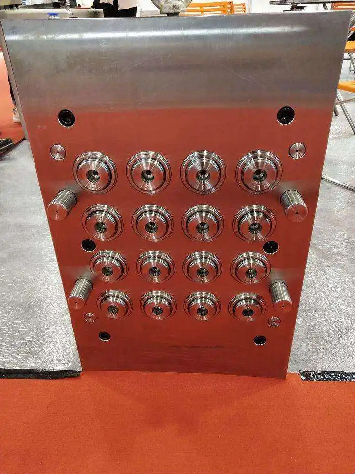 Manufacturer high quality custom plastic PET injection oil bottle 5 gallon top cap mould mold