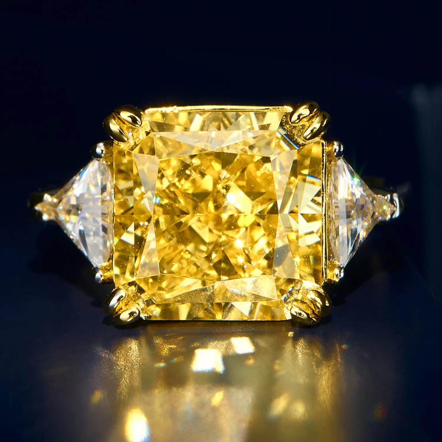 ROCHIME Hot Selling Vintage Baguette Radiant Cut Yellow Diamond Moissanite Ring 18k White Gold Plated Luxury Wedding Rings