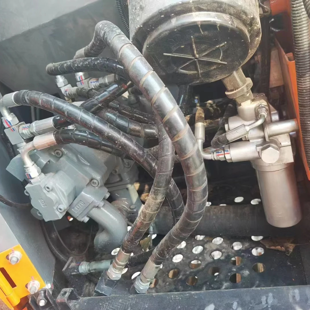 Used DOOSAN ZX70 Excavator Competitive Price 22Ton Operating Weight Core Gearbox Engine Pump Motor Core Components
