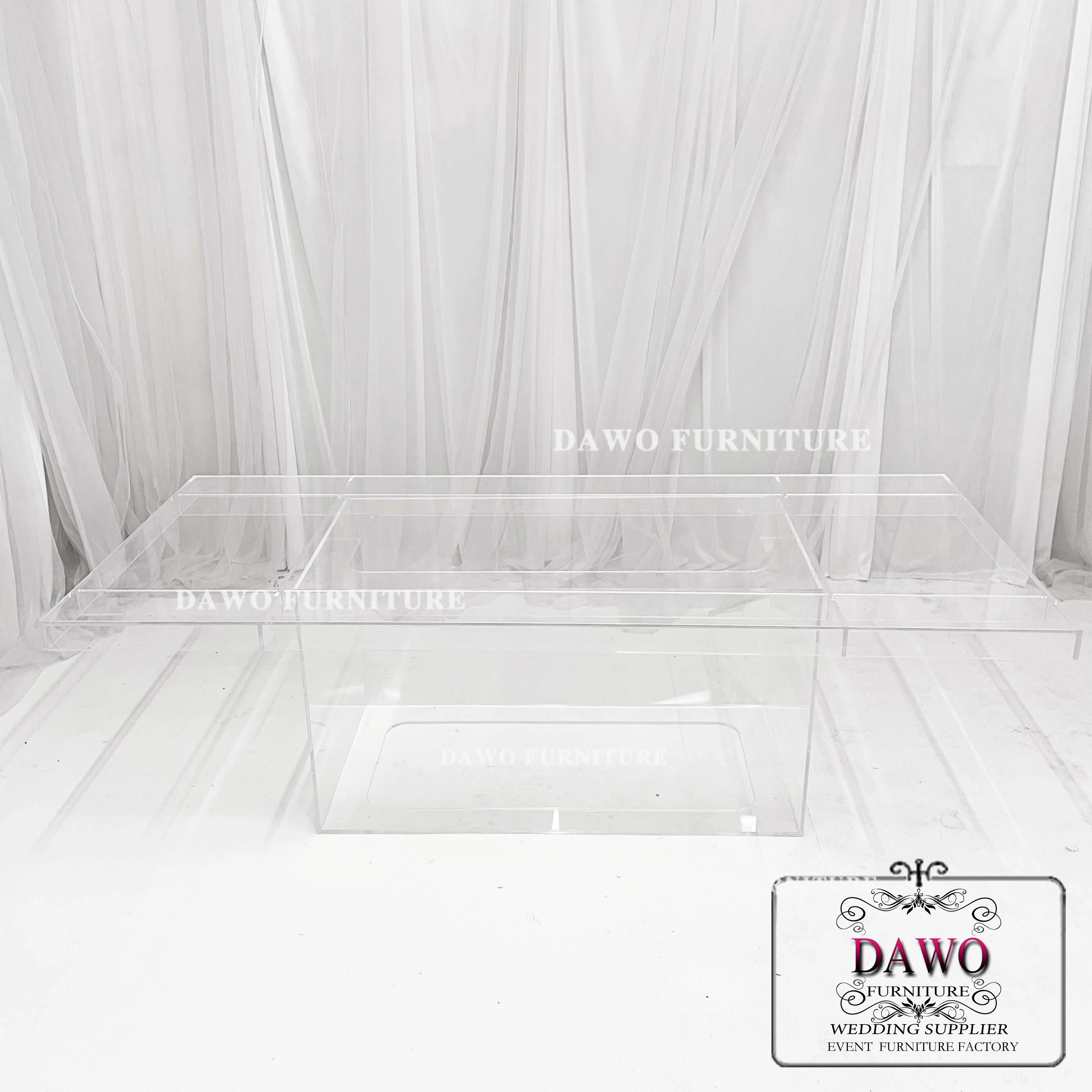 New design square shape clear acrylic cake table used for kids party event decoration