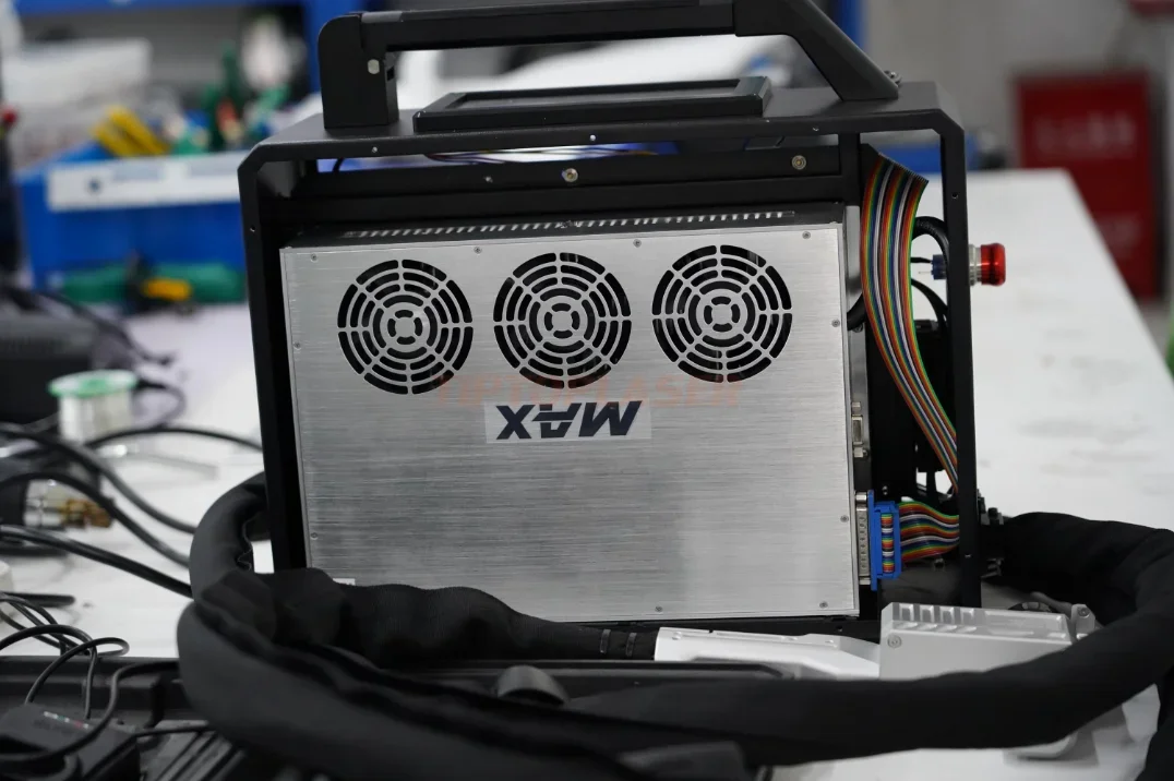 Efficient paint & Rust Removal with 50W/100W Backpack Laser Cleaning Machine  laser machine for concrete cleaning