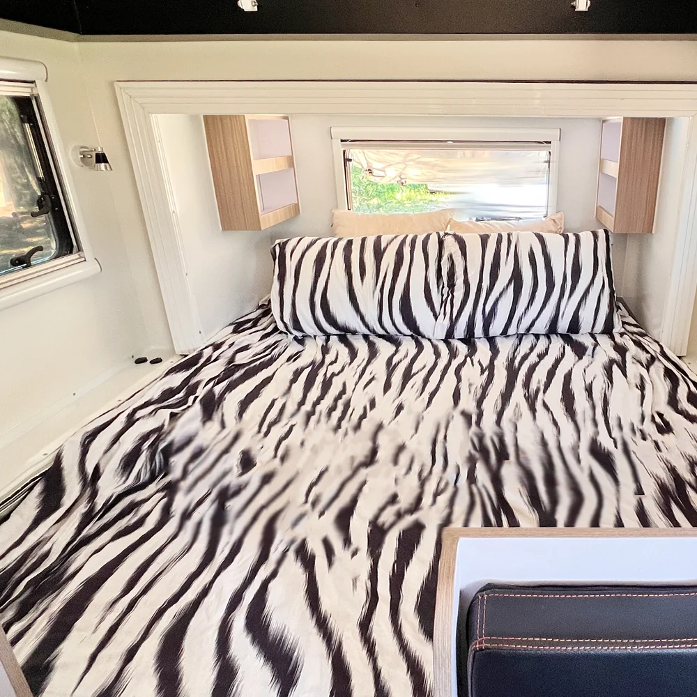 Travel Trailer Sale Rv Camper Slide Outs and Toy Hauler Offroad Caravan Toy Hauler Australia with Aluminum Frame for Sale