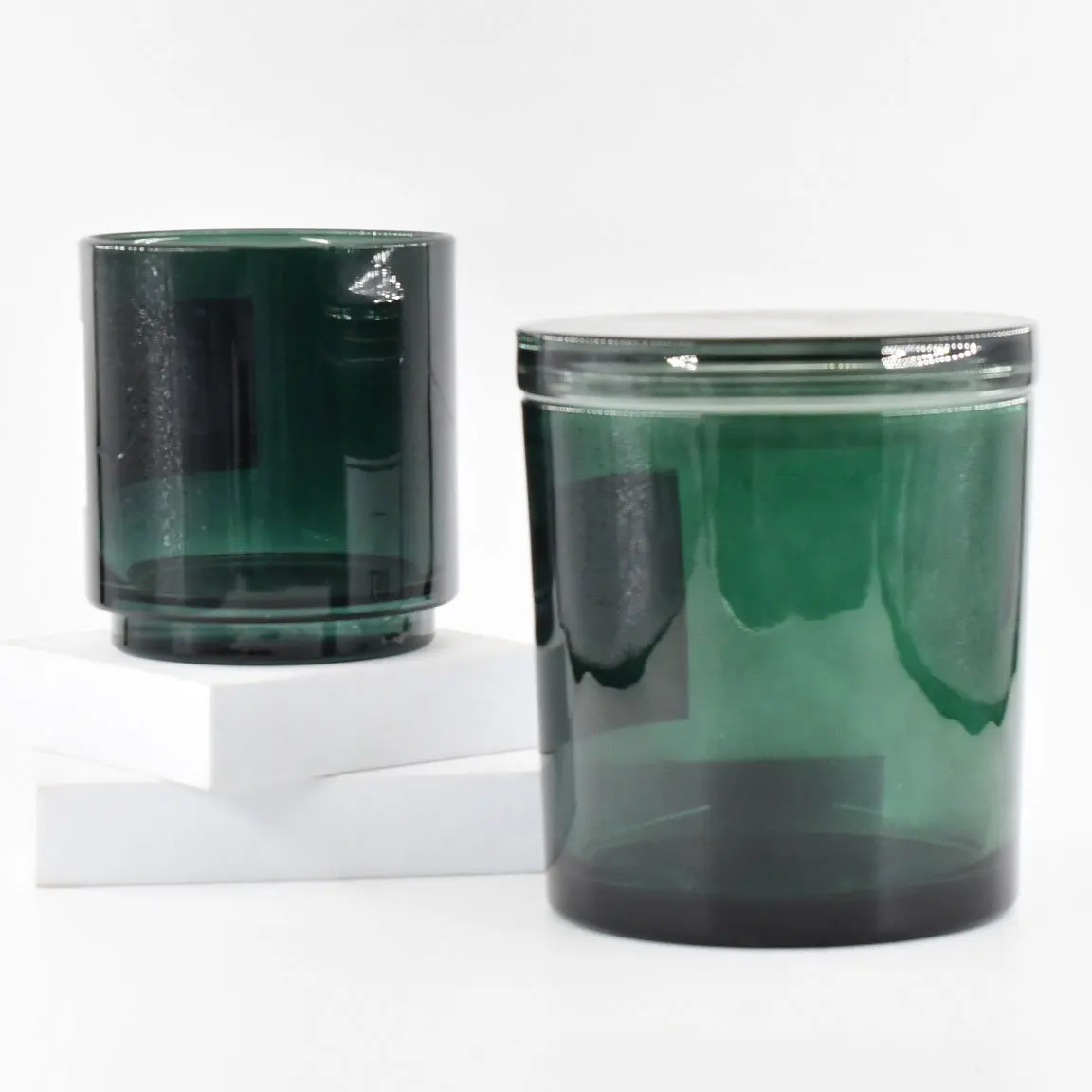 Private Label Large Recycled Translucent Luxury Empty Green Cylinder Glass Candle Jar Vessel from China